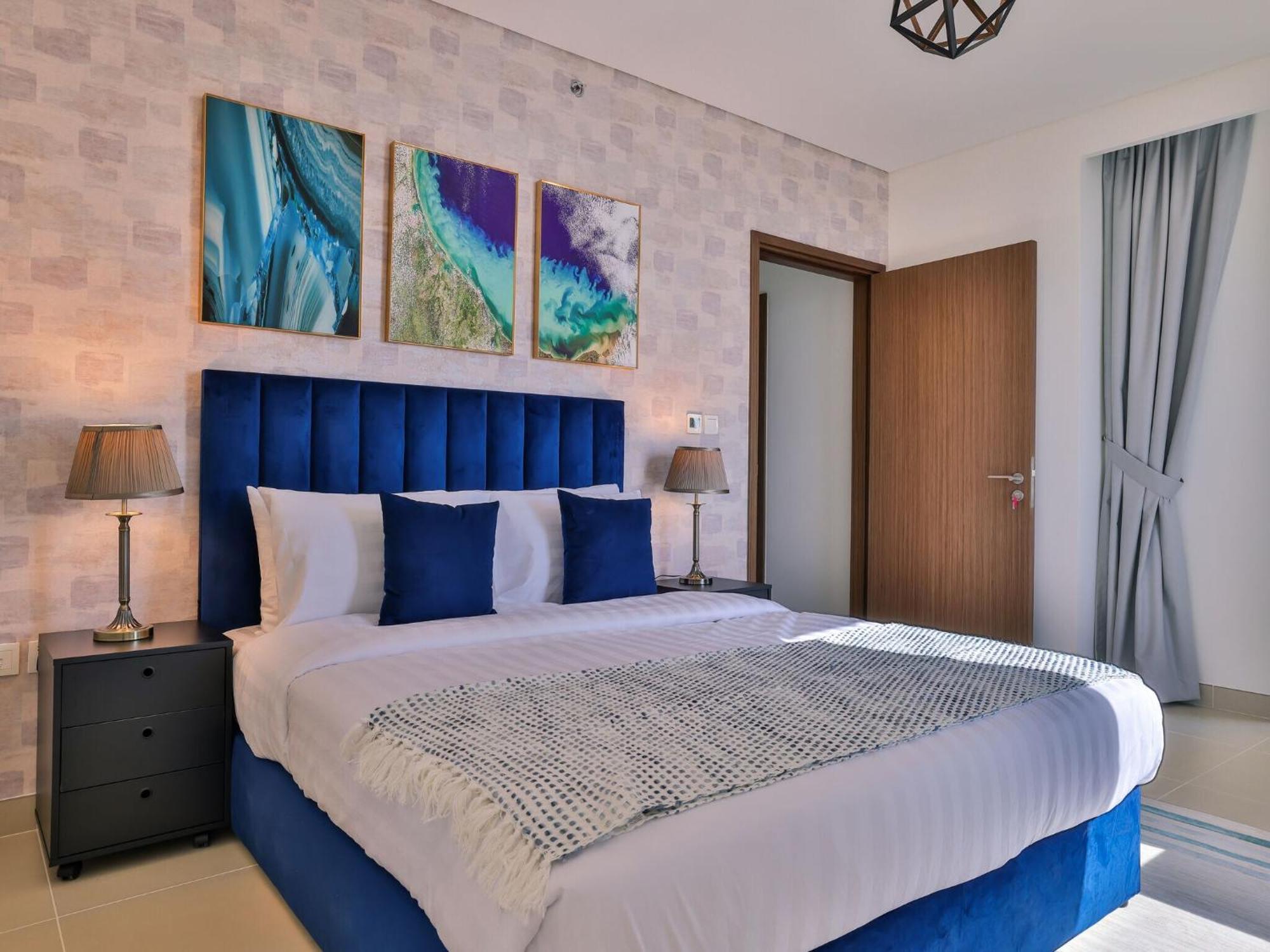 Luxurious Apartments Dubai Marina Views Pool Gym By Sojo Stay Eksteriør billede